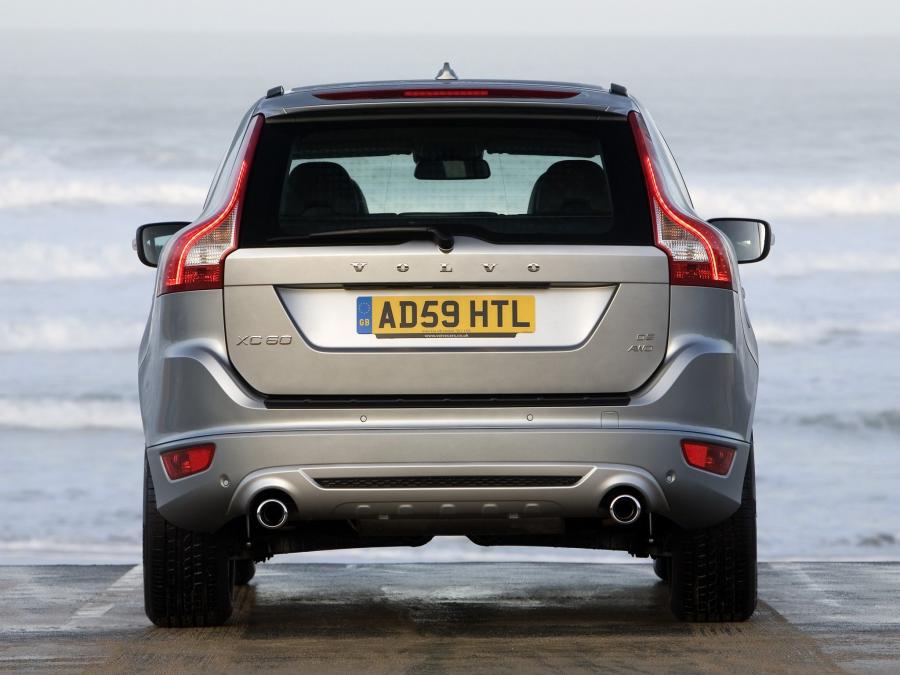  Volvo XC60 R-Design 2009 года  (UK) (фото 19 из 29)